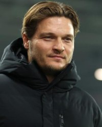 KOK体育平台体育-客胜重回前四新年全取9分 多特锋线面临幸福烦恼