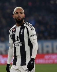 莫雷托：道格拉斯-路易斯距离森林越来越近，他将永久转会加盟