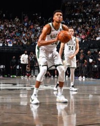 KOK体育平台官方网站-回到主场罚球终于上线，“字母哥”的考验尚未结束