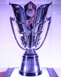 霍启山两会提案：建议粤港澳大湾区联合申办足球亚洲杯