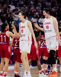 央视直播！中国女篮VS马里，首发更新，张子宇第一次参加国际大赛