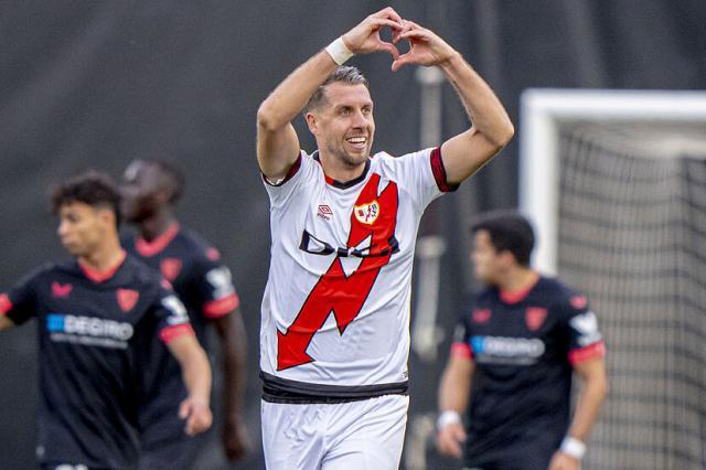 1706587554728099911.jpg 16904845427617.jpg